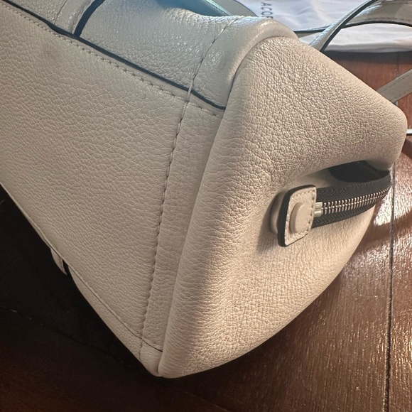 NWT Marc Jacob Leather White Handbag - Picture 9 of 17